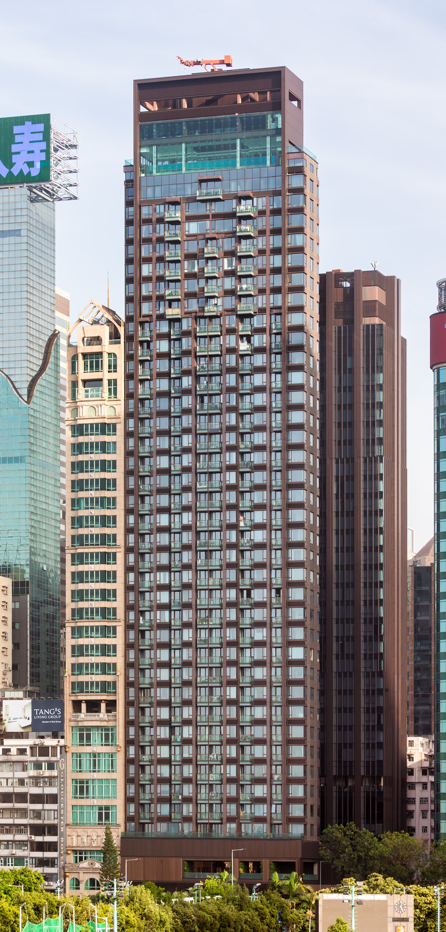 The Gloucester, Hong Kong - View from the northwest. © Mathias Beinling